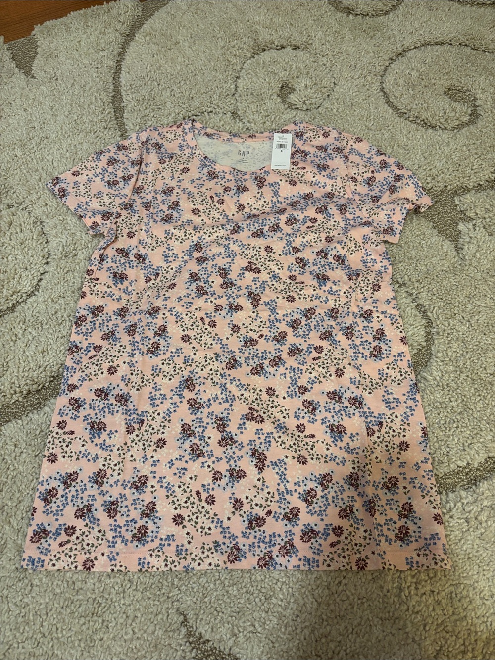 GAP Pink Floral Short Sleeve Tee with Blue & Brown Accents